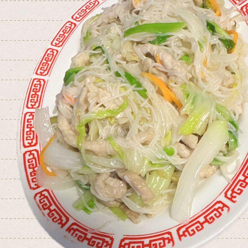 Singapore Rice Noodle w/ Pork