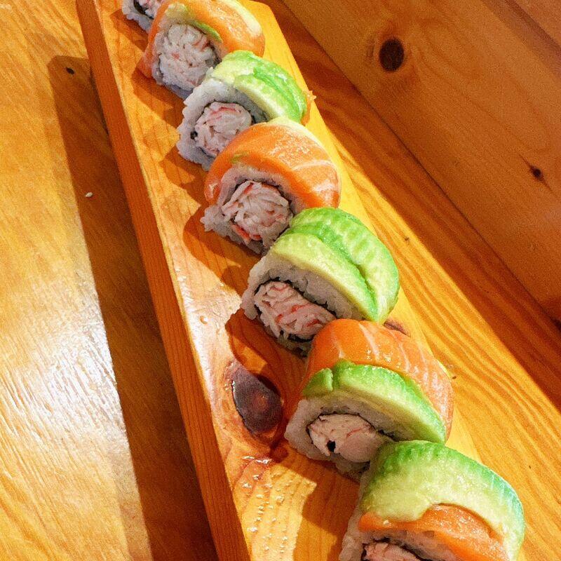 Dancing Salmon Roll (Raw)