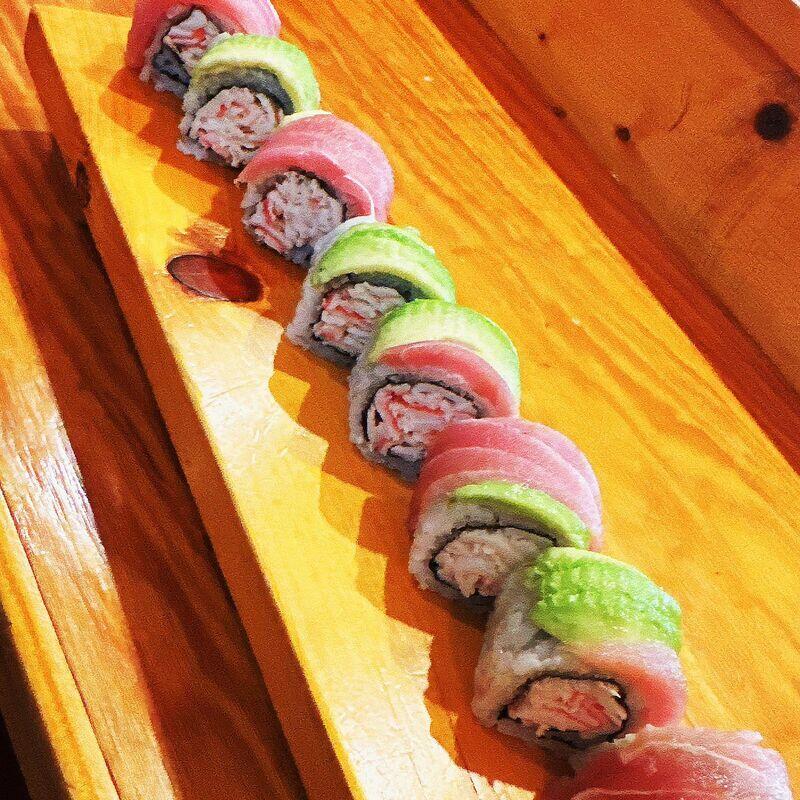 Dancing Tuna Roll (Raw)