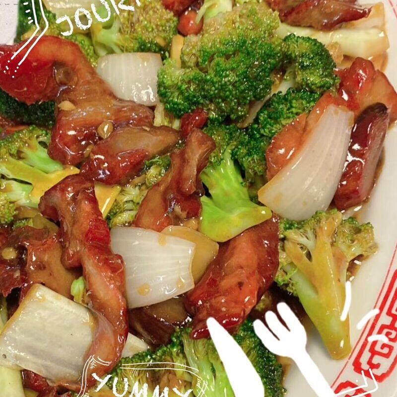 P-3. ROAST PORK WITH BROCCOLI